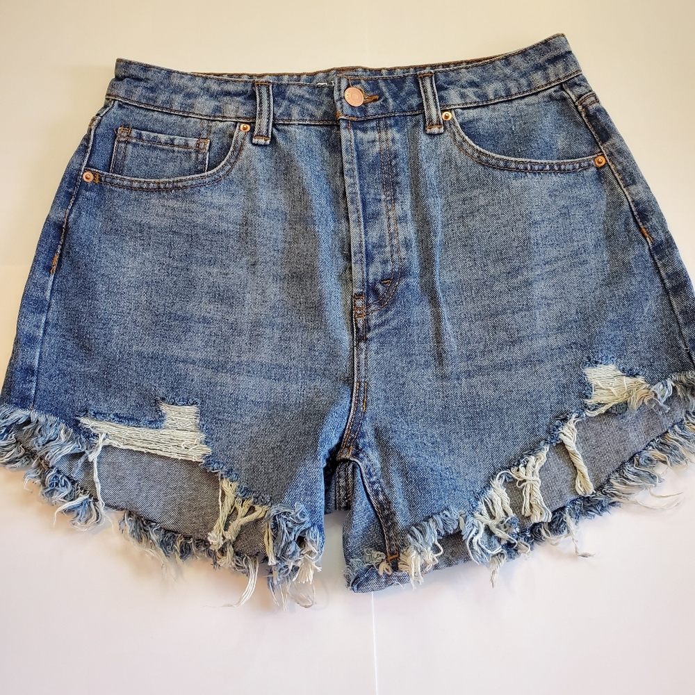Wild Fable Hi Rise Distressed Cut Off Shorts 8